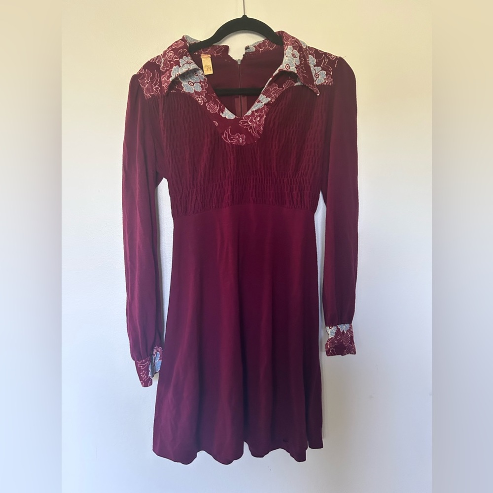 Vintage 1960’s Long Sleeve Mini Dress